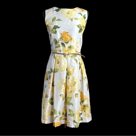 Liz Claiborne Dresses & Skirts - Liz Claiborne | Yellow Rose Tailored Belted Dress | Size 8